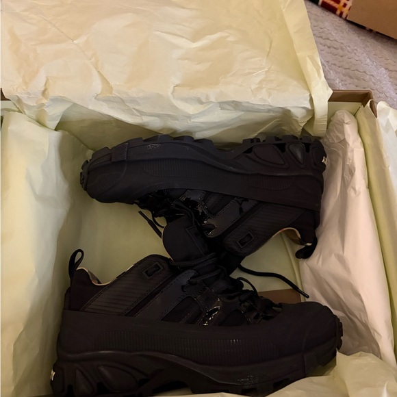 Burberry Box - Brown - Picture 2 of 7